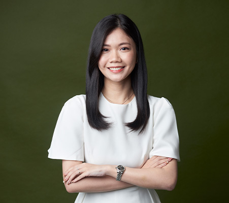 Hi, I'm Claire Nai