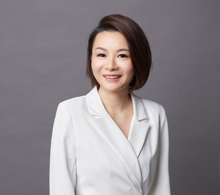 Hi, I'm Eva Chai
