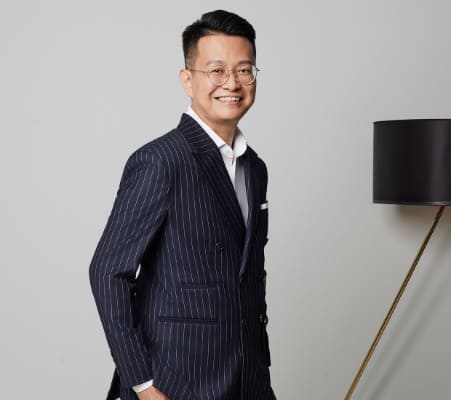 Hi, I'm Derrick Yip