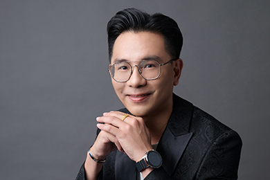 Paolo Lipana a Senior Financial Advisor, Certified Wealth Planner in Makati