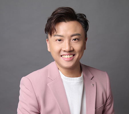 Paolo Lipana a Senior Financial Advisor, Certified Wealth Planner in Makati