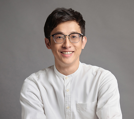 Paolo Lipana a Senior Financial Advisor, Certified Wealth Planner in Makati